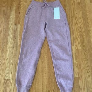 SOLD Lululemon Scuba Jogger
